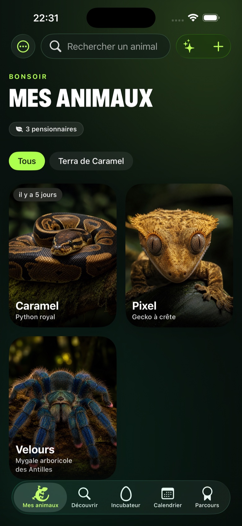 Écran d'accueil de TerraTrack : Mes animaux, avec Caramel le python royal, Pixel le gecko à crête et Velours la mygale.